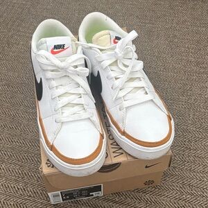 Nike White and Brown Sneakers with Black Swoosh